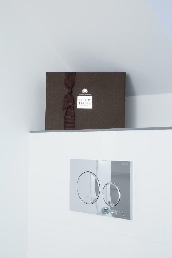 The Annex Apartment คาร์ลไอเอิล ภายนอก รูปภาพ