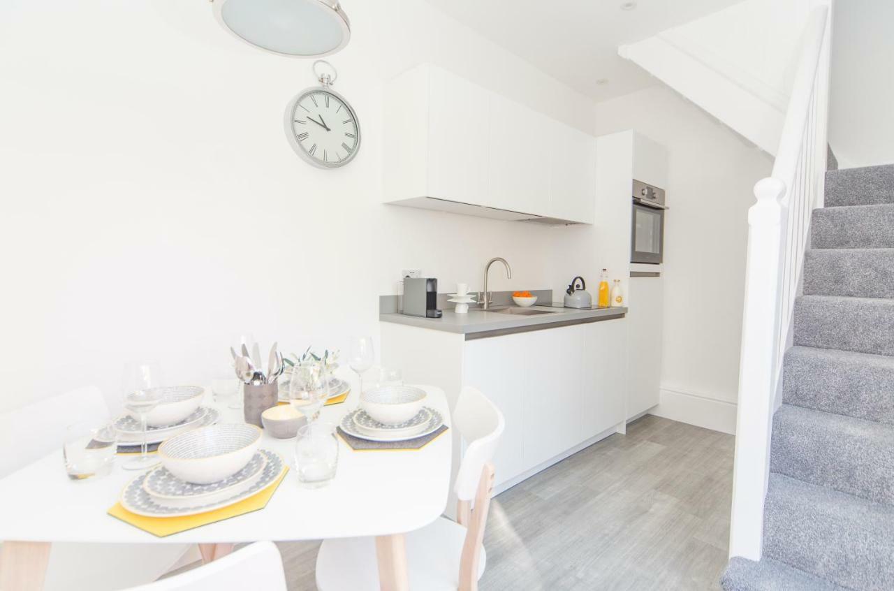 The Annex Apartment คาร์ลไอเอิล ภายนอก รูปภาพ